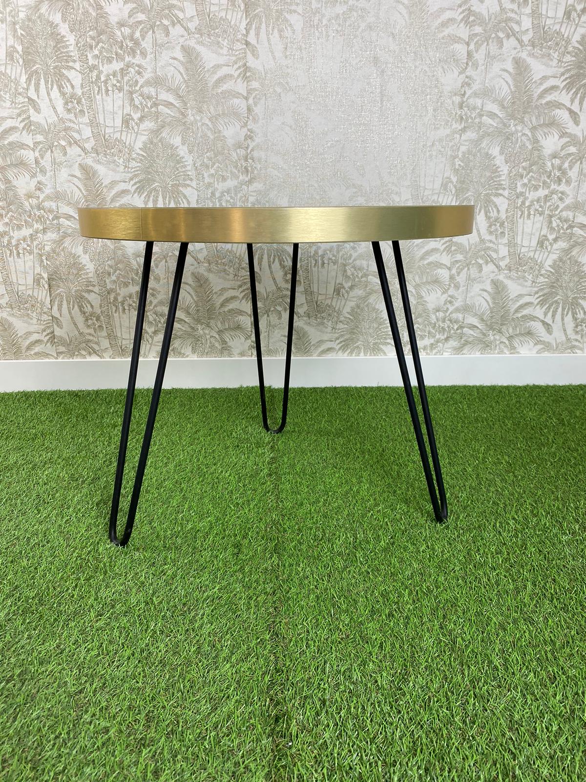 mesa imitación mármol reonda de 60 cms de alto