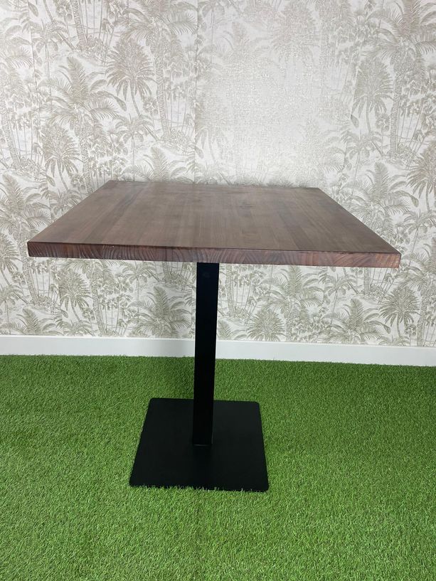 mesa de madera natural barnizado color wengue